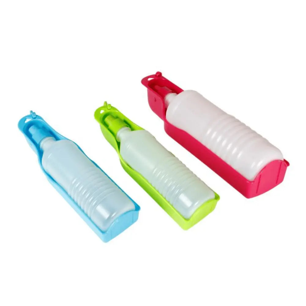 Karlie Botella Bebedero Portátil para Perros 750 ml Ideal para Viajes y Excursiones al mejor precio -todoastorenimal.com