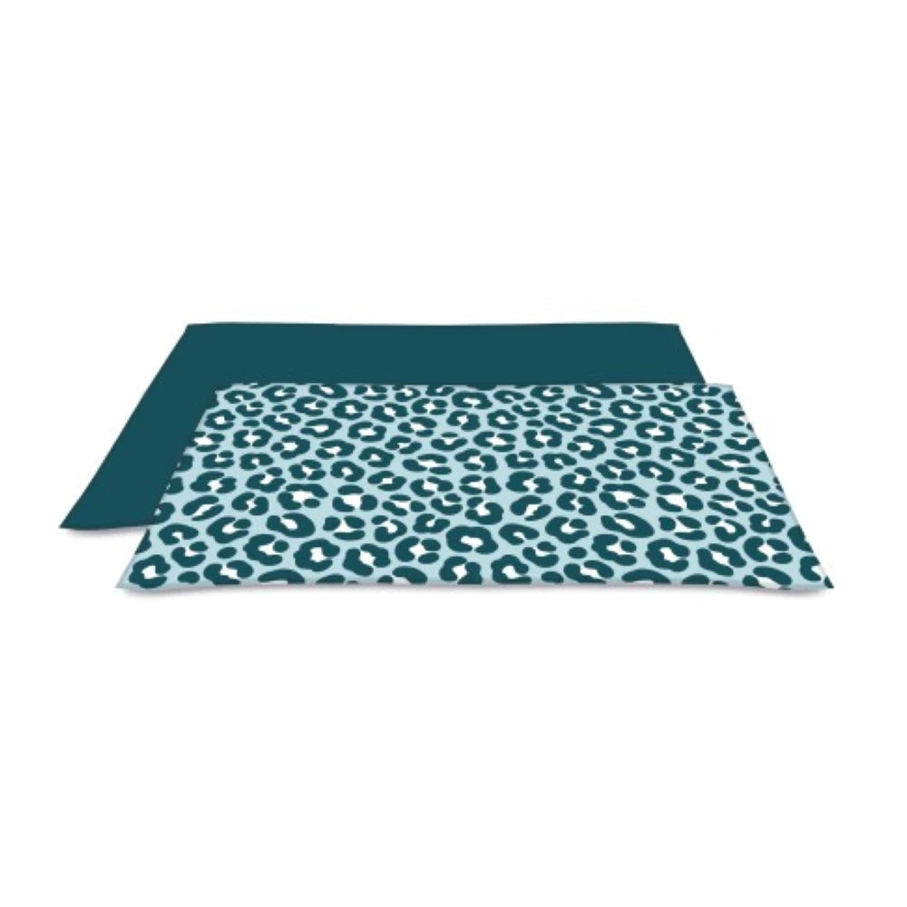 Nayeco Colchoneta Refrigerante Animal Print Pad para Perros y Gatos al mejor precio -todoastorenimal.com