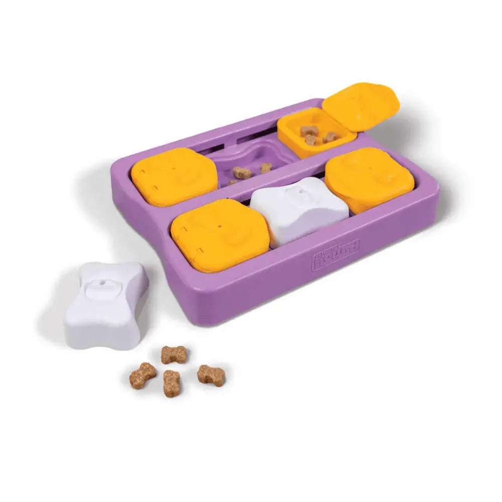 Nina Ottosson Brick Small Juguete Interactivo para perros al mejor precio -todoastorenimal.com